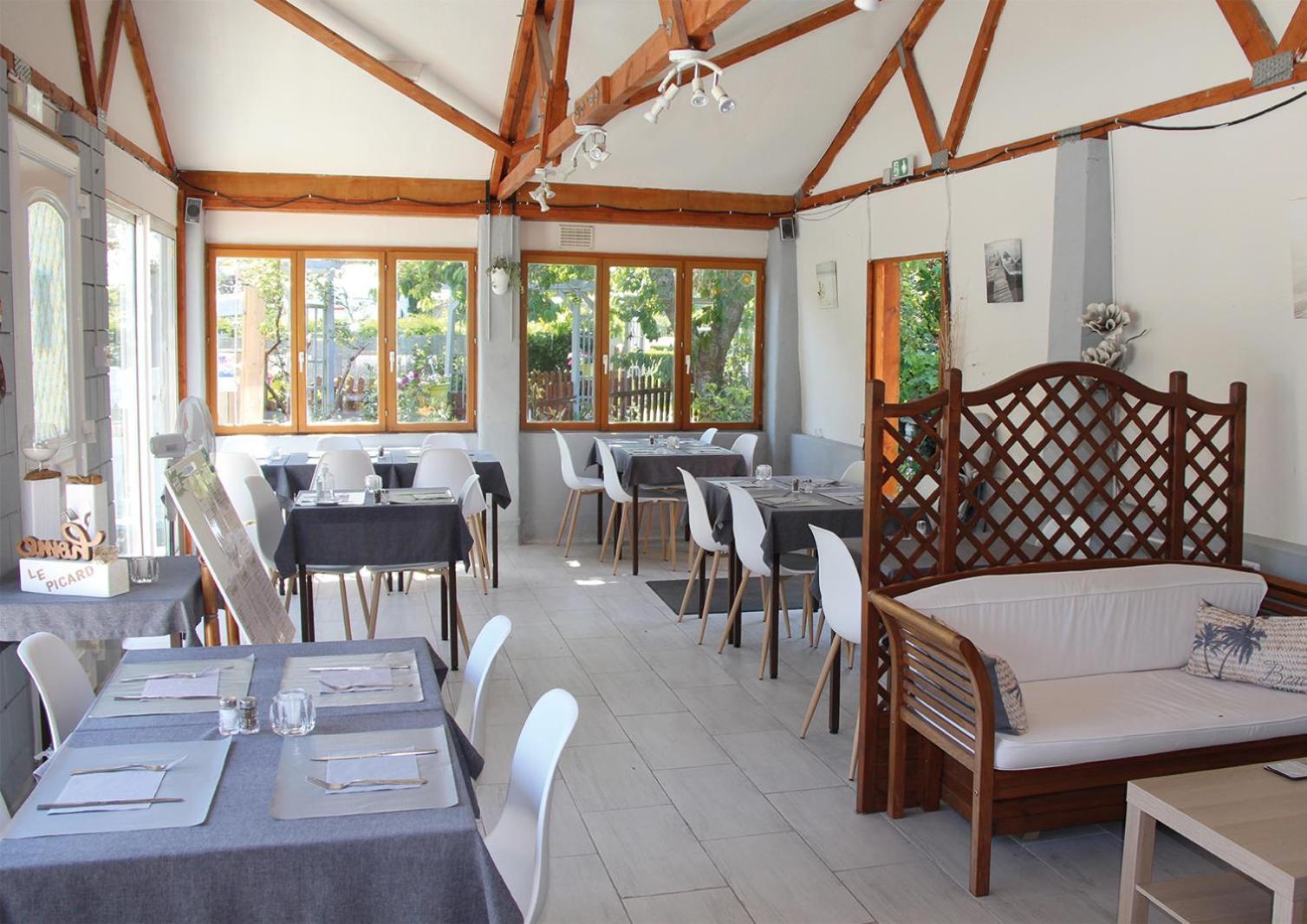 Camping Le Picard Tournieres Екстериор снимка