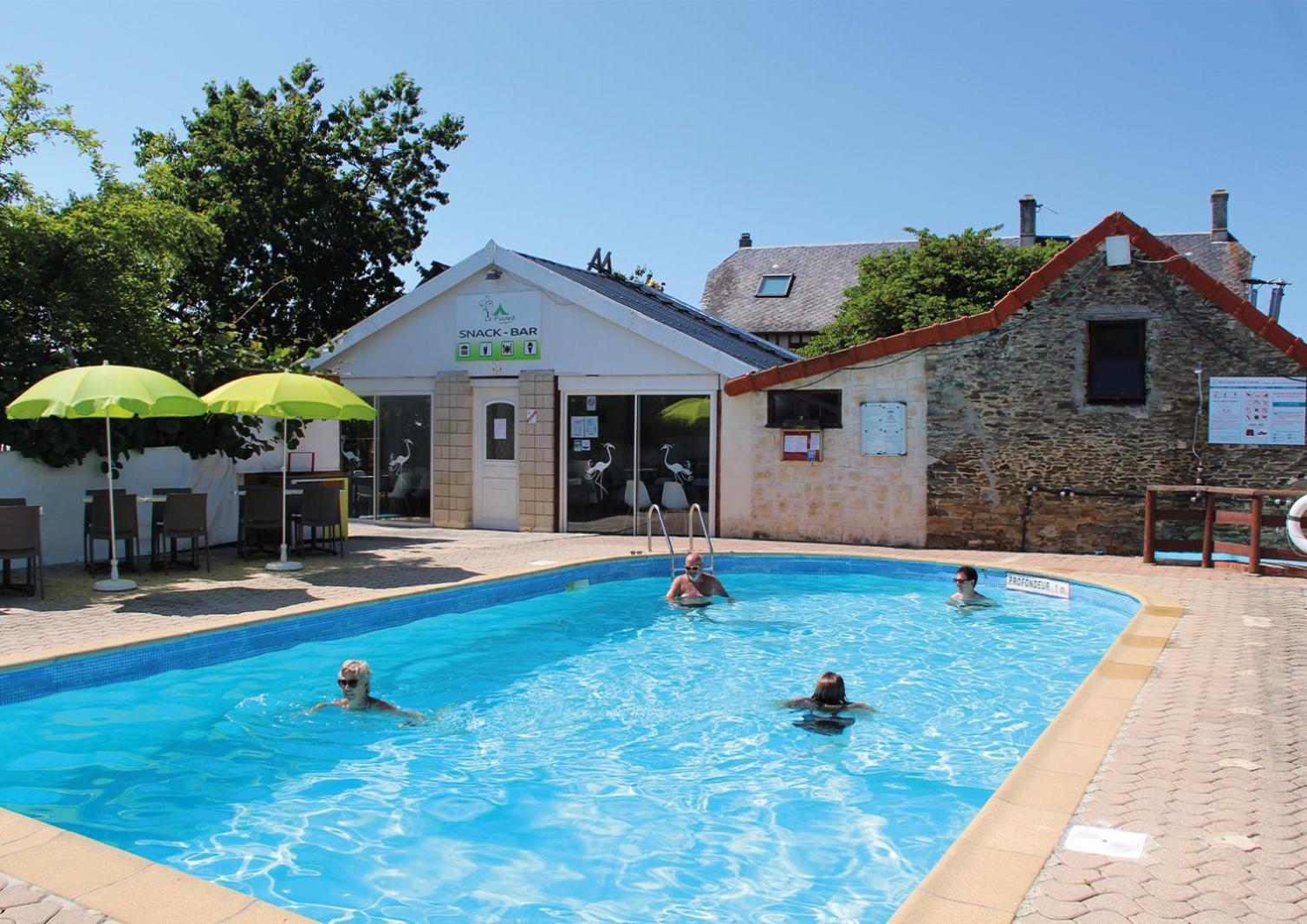 Camping Le Picard Tournieres Екстериор снимка