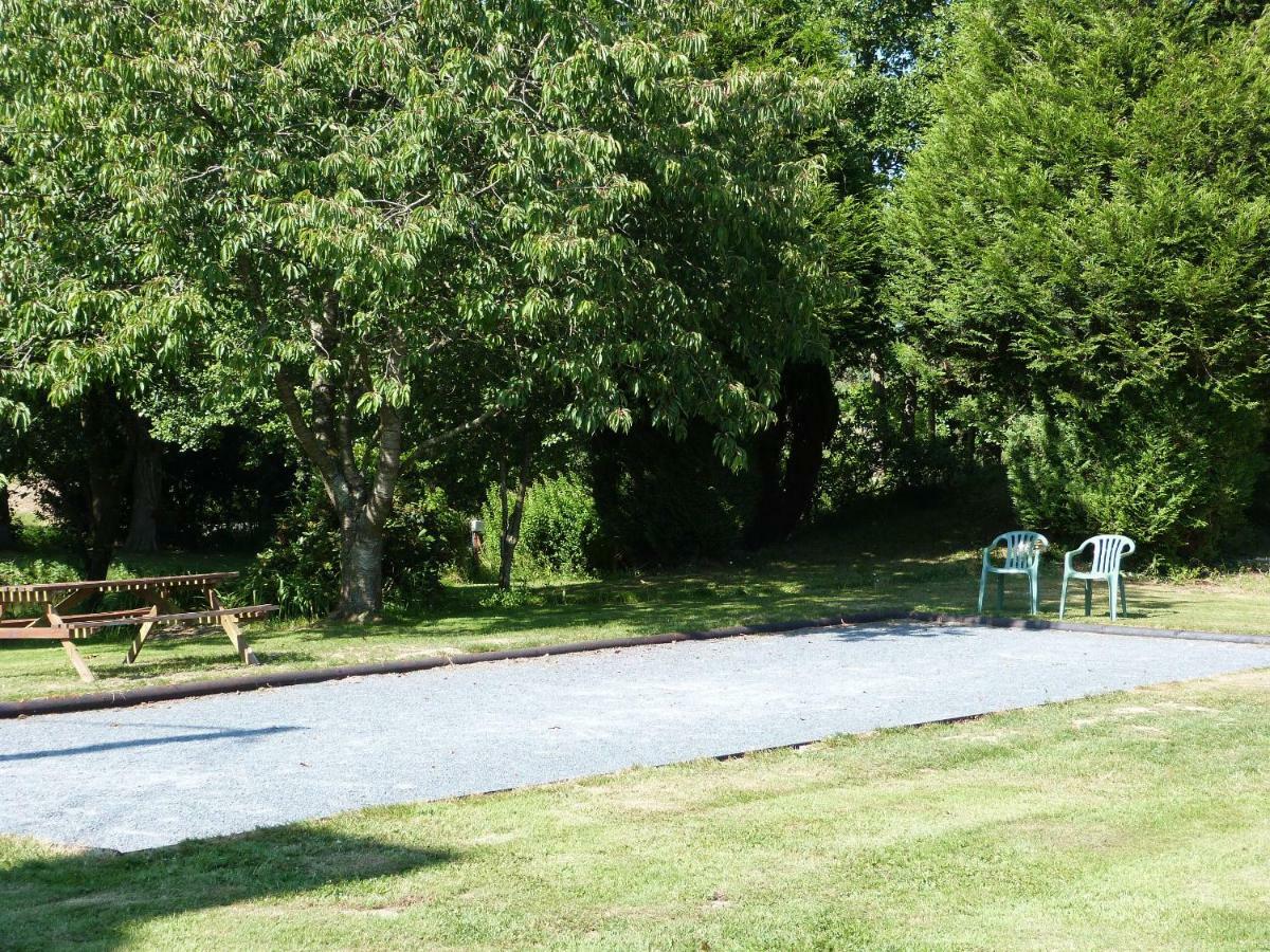 Camping Le Picard Tournieres Екстериор снимка